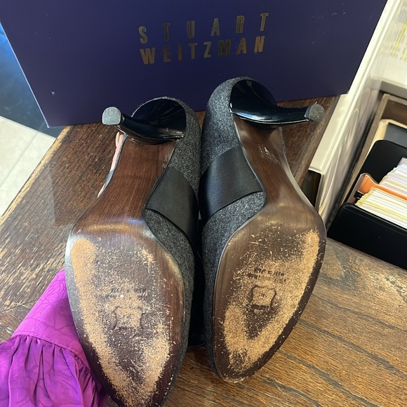 Stuart Weitzman heels - great condition! - Picture 4 of 6